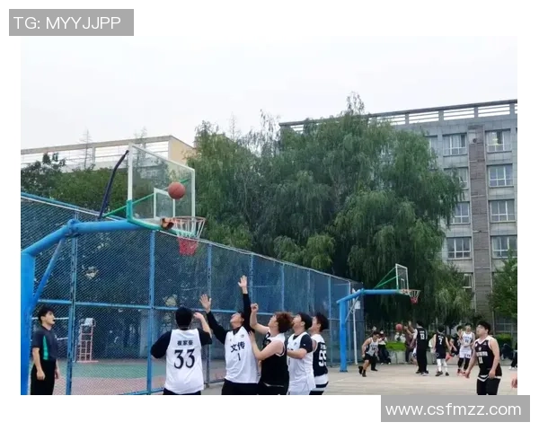 南京篮球队的拼搏之路挑战赛特别报道展现奋斗精神与团队力量 南京篮球队的拼搏之路挑战赛特别报道展现奋斗精神与团队力量