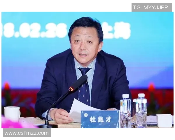 足球讲师工资揭秘如何影响职业发展与行业前景分析 足球讲师工资揭秘如何影响职业发展与行业前景分析