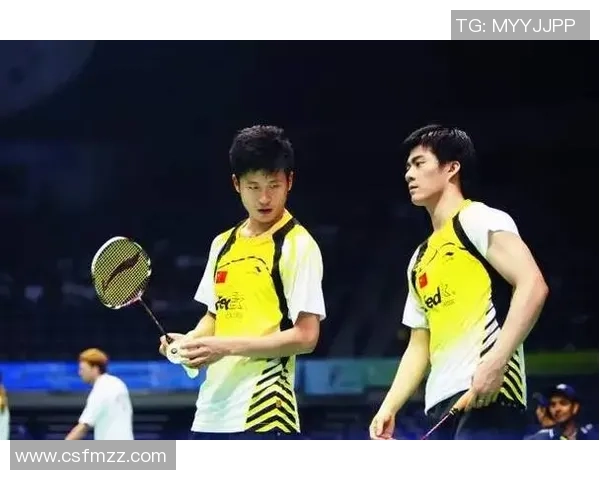 重庆羽毛球队包夹战术解析及其在羽毛球比赛中的应用与影响 重庆羽毛球队包夹战术解析及其在羽毛球比赛中的应用与影响